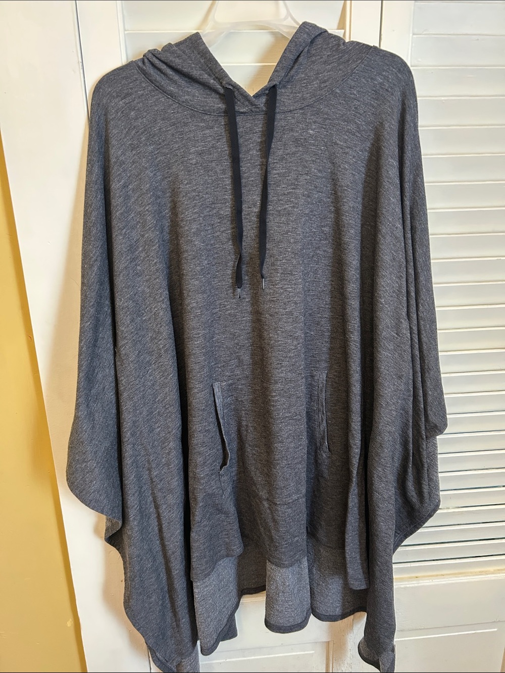 Cuddl Duds comfort wear Gray Hooded Poncho Top - Casual Women's Hooded Pullover